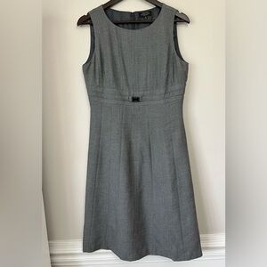 Tahari Arthur S. Levine Sz 8 Herringbone Sleeveless Sheath Dress Office Preppy